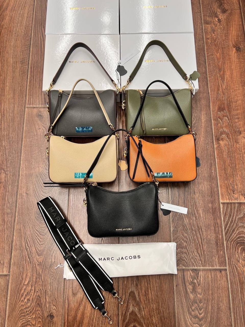 сумка-хобо через плечо marc jacobs,marc jacobs сумка женская,сумка marc jacobs натуральная кожа,сумка-хобо от marc jacobs из натуральной кожи,сумка marc jacobs