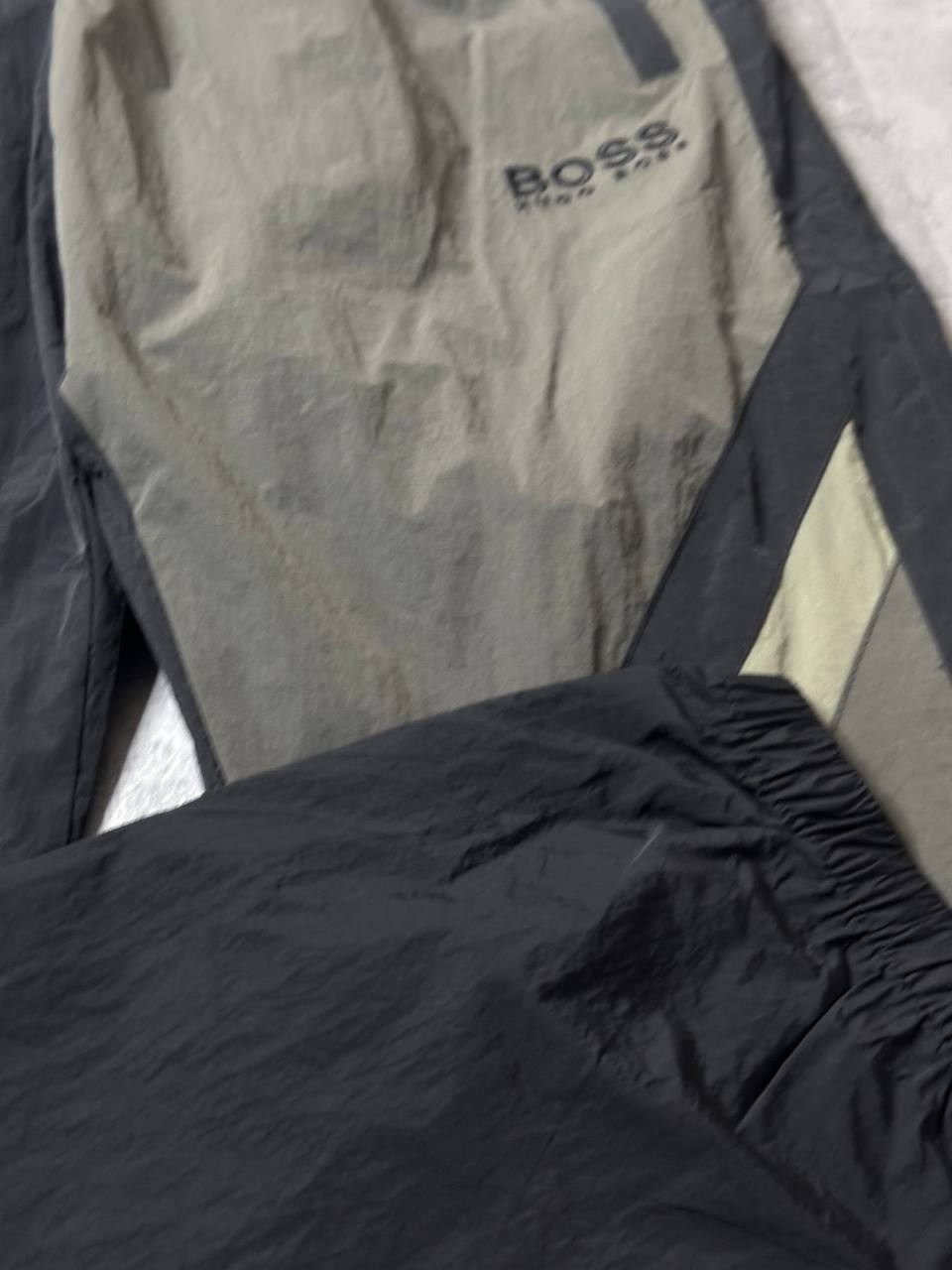 демисезонная куртка,куртка,ветровка куртка,водонепроницаемая куртка