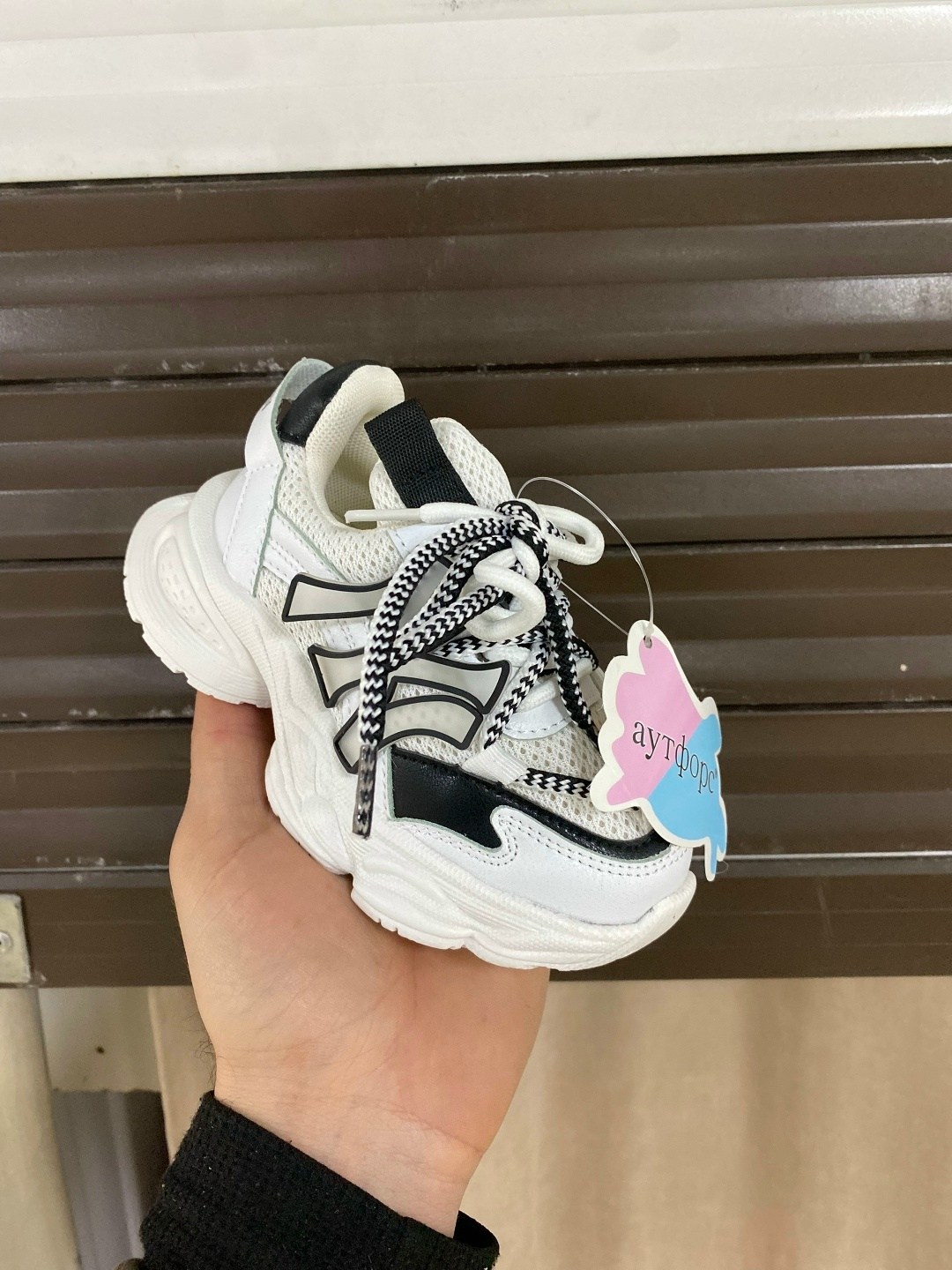 детские кроссовки,кроссовки,модные кроссовки,спортивная ,