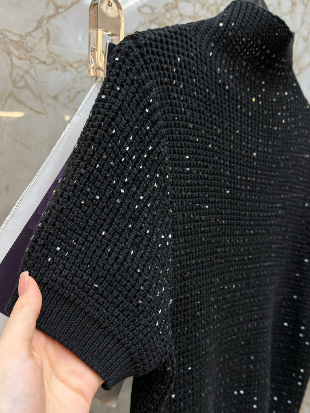 женская кофточка,кофта с пайетками,жилет женская вязаная,вязаный пуловер,свитер с блестками