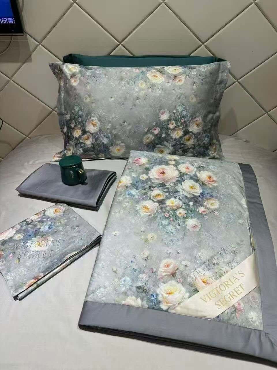 комплект постельного белья с одеялом,комплект постельного белья с готовыми одеялами,постельное белье с одеялом blumarine,постельное белье с одеялом сатин люкс,комплект постельного белья