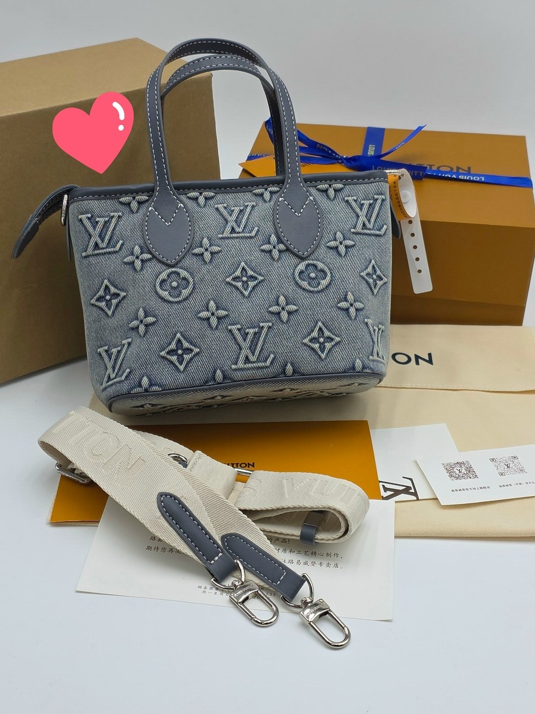 louis vuitton сумка на плечо,louis vuitton сумка,сумка louis vuitton джинсовая,сумка женская louis vuitton,сумка на плечо louis vuitton lv