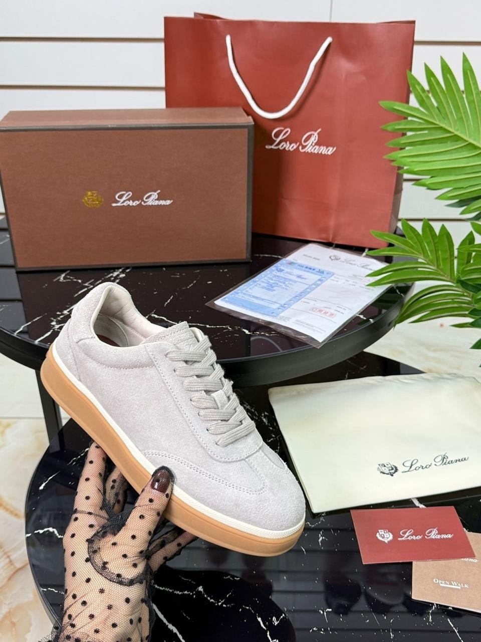 ,кроссовки loro piana,кеды loro piana,замшевые кроссовки,женские кроссовки