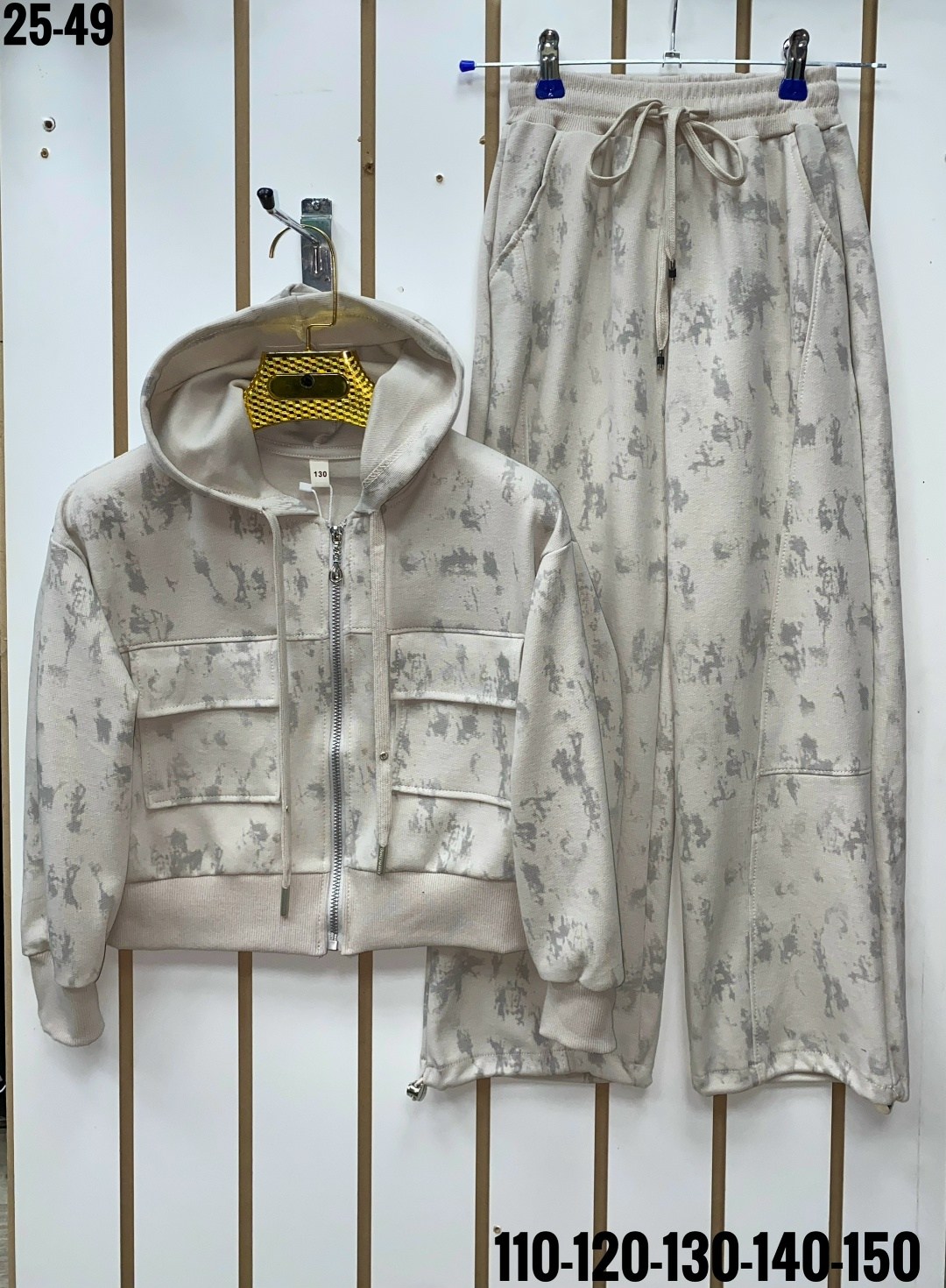 спортивные костюм,костюм,спорт костюм,костюм для девочек,велюровый спортивная костюм