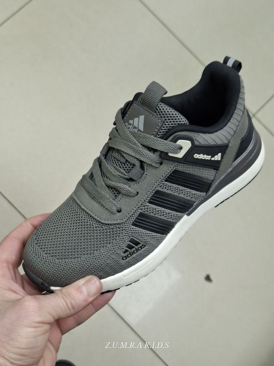 кроссовки мужские adidas,кроссовки adidas,мужские кроссовки,популярные кроссовки,кроссовки мужские текстиль