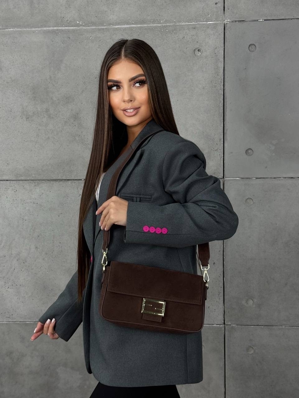 сумка модная,стильная женская сумка,сумка женская,сумка женская через плечо miu miu,девушка