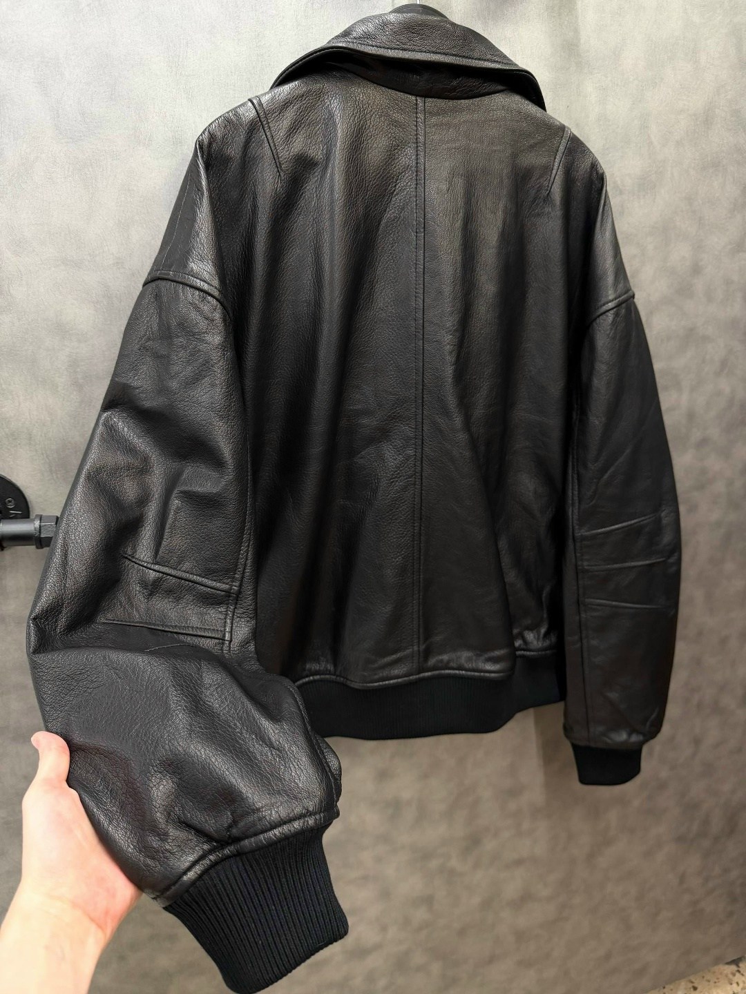 кожаная куртка,куртка кожаная мужская,кожаная куртка tom ford,баленсиага кожаная куртка,кожаная куртка balenciaga