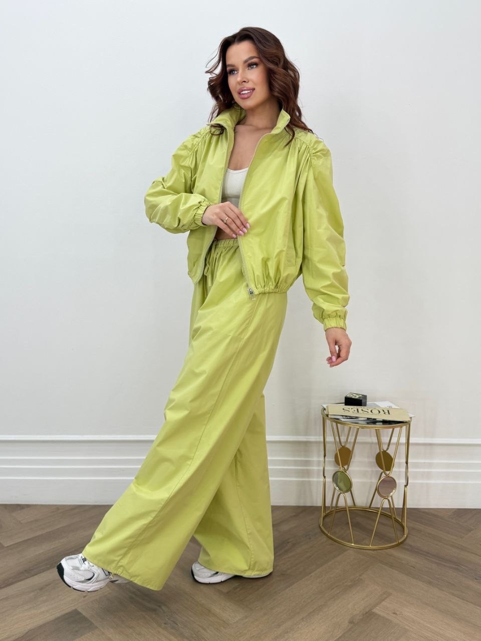 спортивный костюм пальмира плащевка женский,женские спортивные костюмы,спортивные костюм,спортивный костюм для женщин,спортивный костюм ткань плащевка