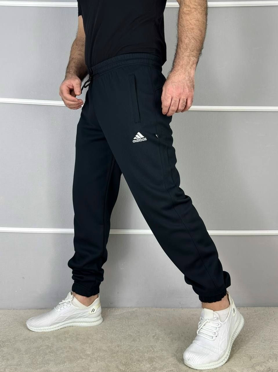 мужские спортивные штаны,штаны спортивные тонкие,брюки спортивные adidas,спортивные штаны мужские adidas,брюки спортивные мужские adidas арт. 10796772