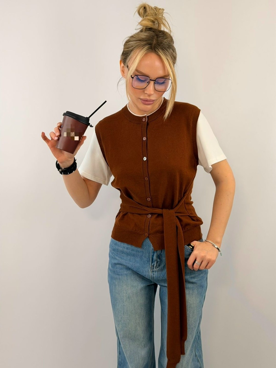 женский вязаный жилет,вязаный жилет,жилетка вязаная,жилет женский,трикотажный жилет