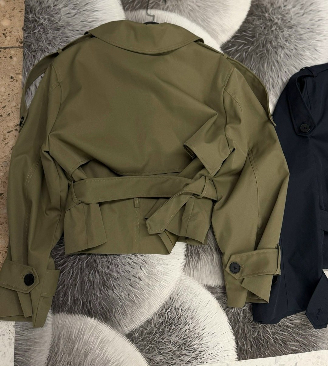 демисезонная куртка,куртка тренч,тренч с поясом,тренч куртка женская,куртка