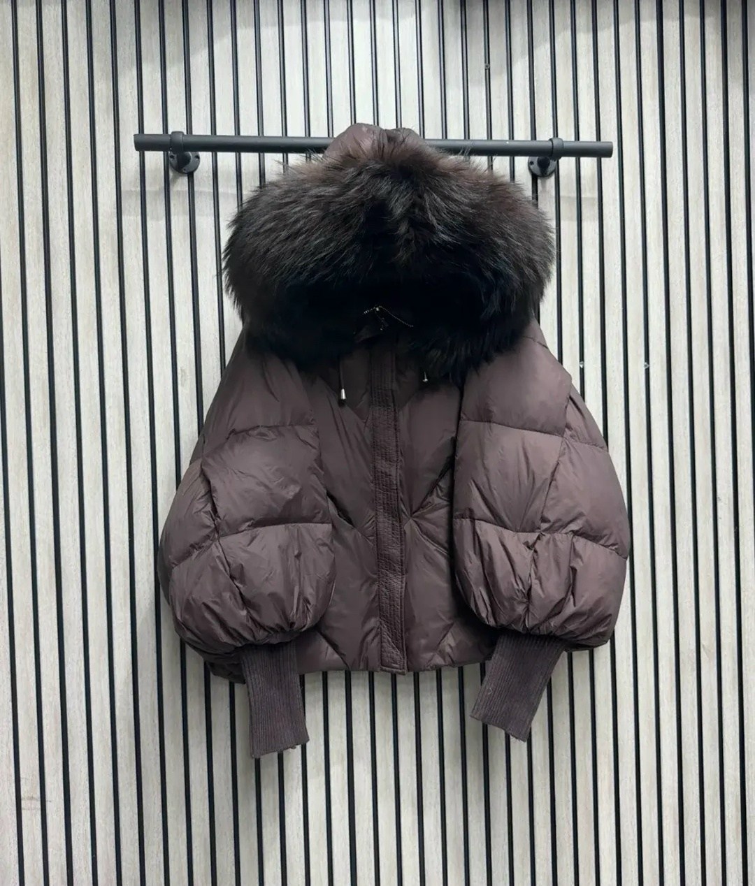 пуховик женский,куртка женская,куртка с мехом,короткий пуховик,женская зимняя куртка