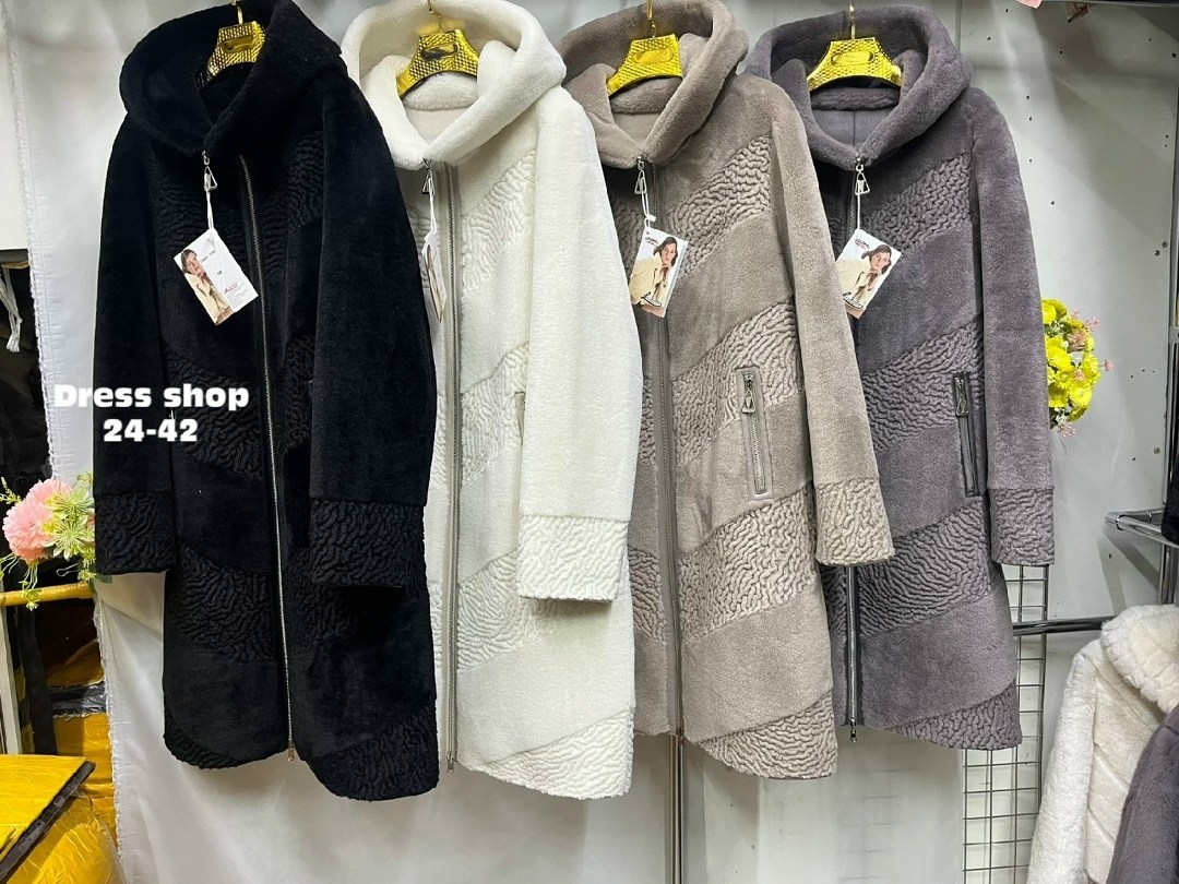 стильное пальто,пальто демисезонная,женское пальто,дубленка женская,демисезонное шерстяное пальто с капюшоном в молочном цвете