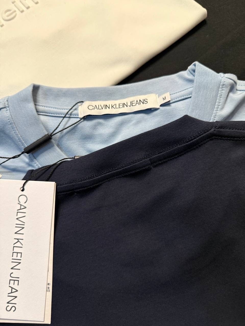 мужская футболка calvin klein,мужская футболка,футболка,футболки для мужчин