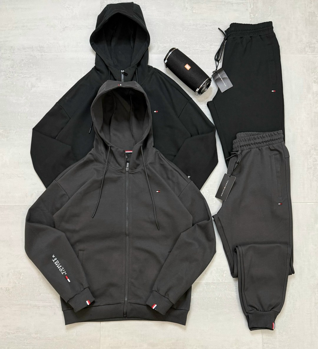 спортивный костюм tommy hilfiger,спортивный костюм томми хилфигер мужские,спортивный костюм томми хилфигер,мужской спортивный костюм,спортивный костюм