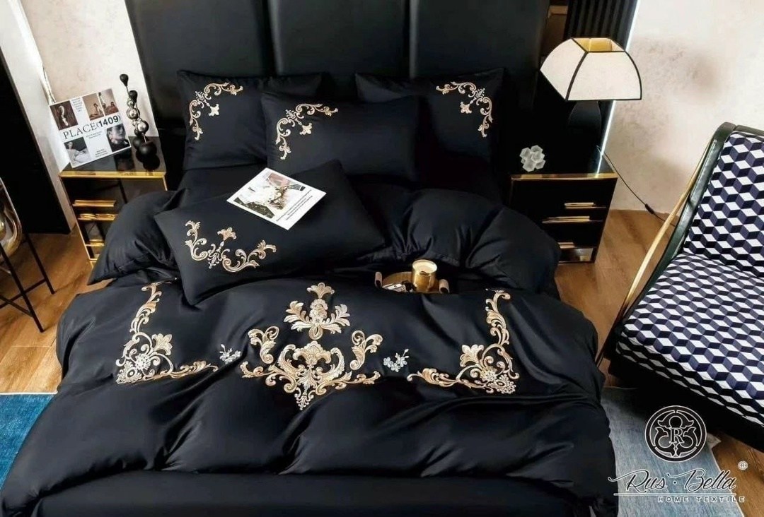 постельное белье с вышивкой,комплект постельного белья евро,постельное белье "евро" с вышивкой,постельное белье фирмы,постельного белье евро