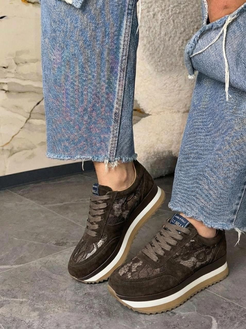 ,кроссовки женскиe,замшевые кроссовки,женская ,обуви