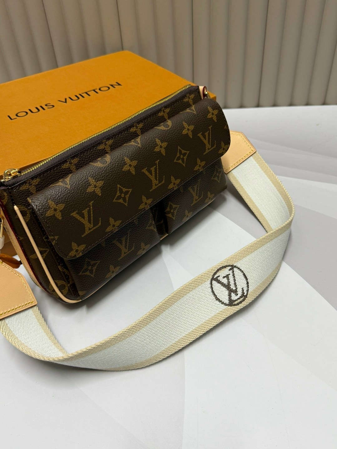 louis vuitton сумка на плечо,сумка louis vuitton,женская сумка louis vuitton,сумка луи виттон,сумка через плечо louis vuitton
