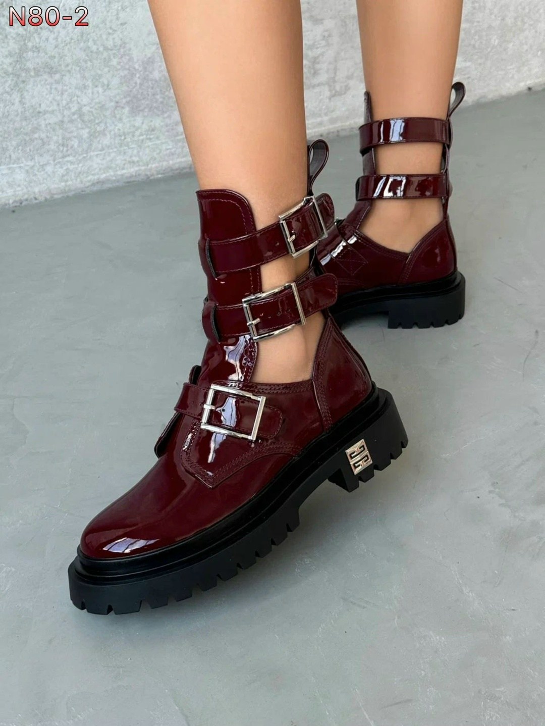 ,стильные демисезонные ботинки,ботинки женские,ботинки демисезонный,ботинки лакированные на платформе