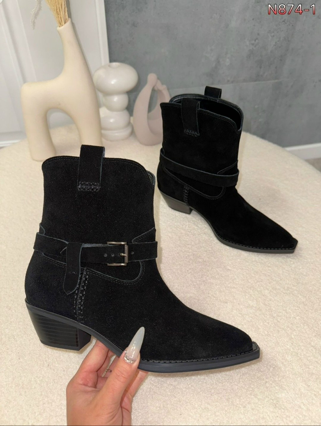 ботинки казаки демисезонные на среднем каблуке ledior 255855057,,казаки серые замшевые,женская ,казаки женские