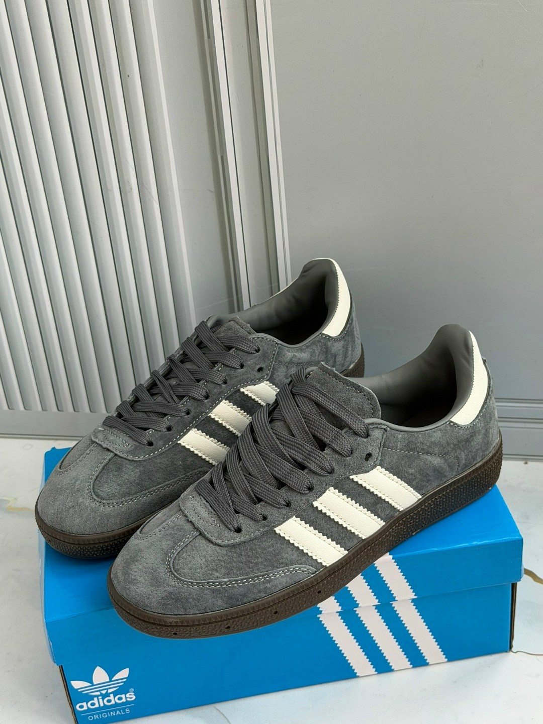 адидас бордовые,,кроссовки adidas spezial,адидас самба бургунди,кроссовки adidas