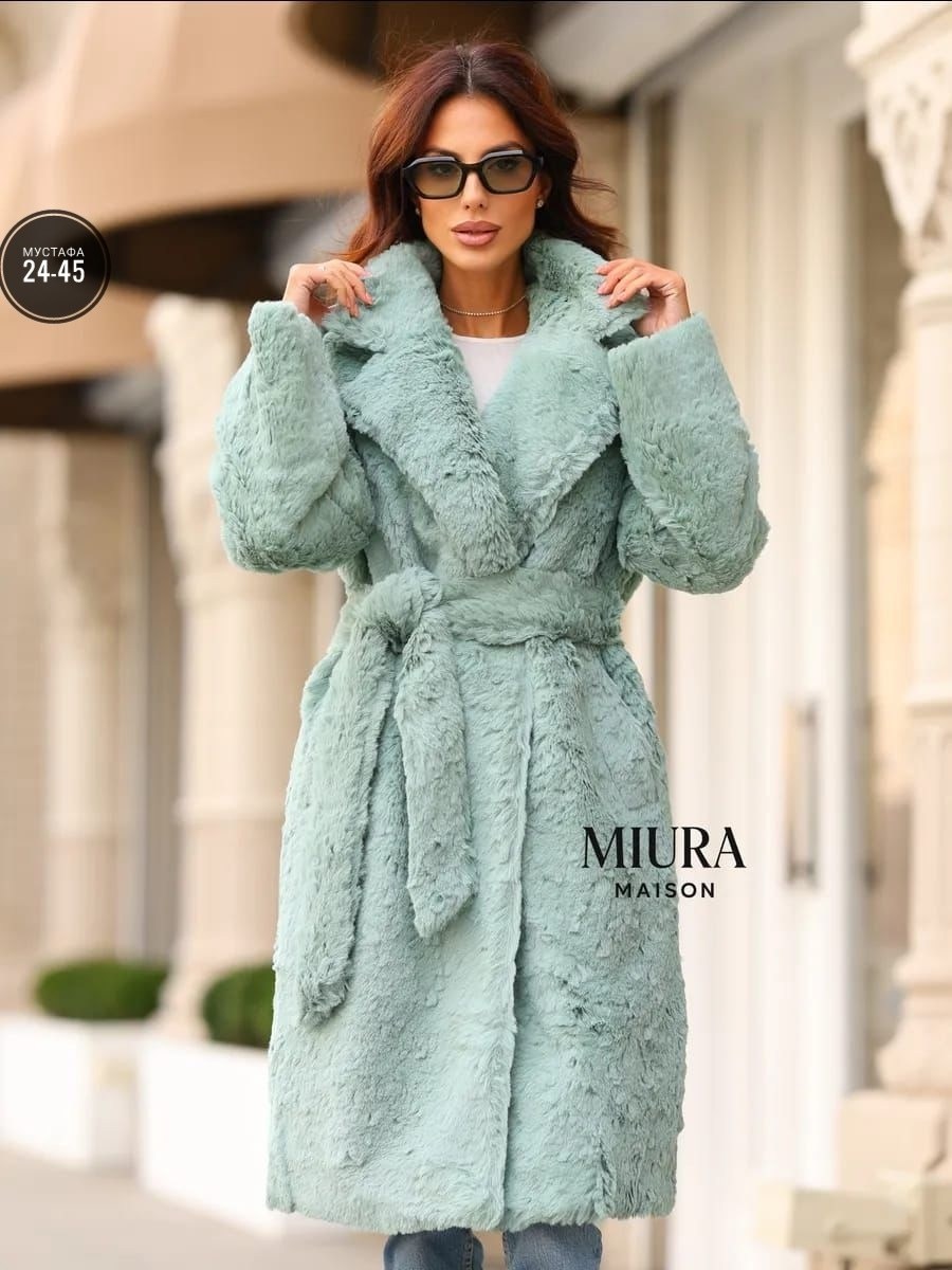 длинная голубая шуба,шуба искусственная женская,шуба из искусственного меха,искусственная шуба,шуба женская