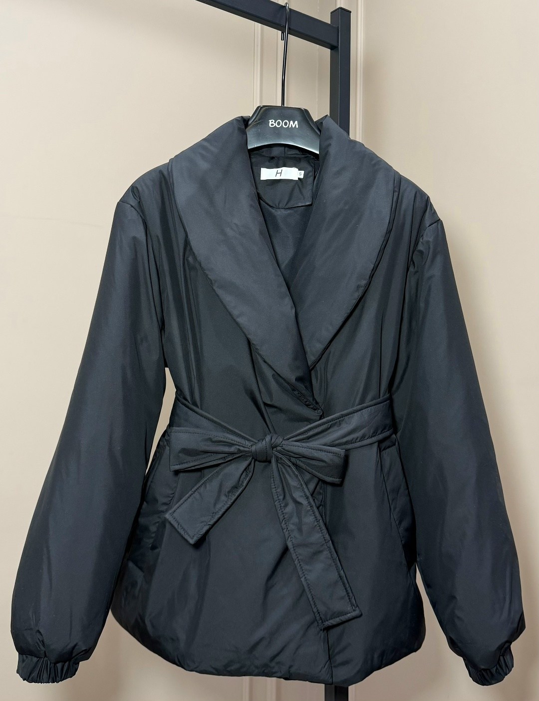 женская куртка,куртка демисезонная,куртка демисезонная женская,стильная куртка,куртка женская с поясом