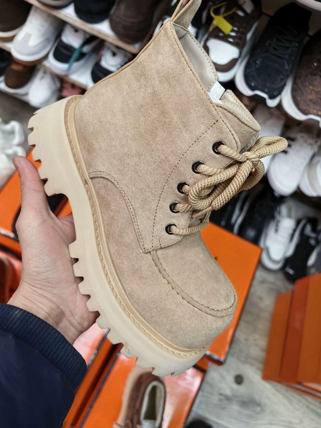 ,ботинки женские,женские ботинки зимние,замшевые ботинки,женская