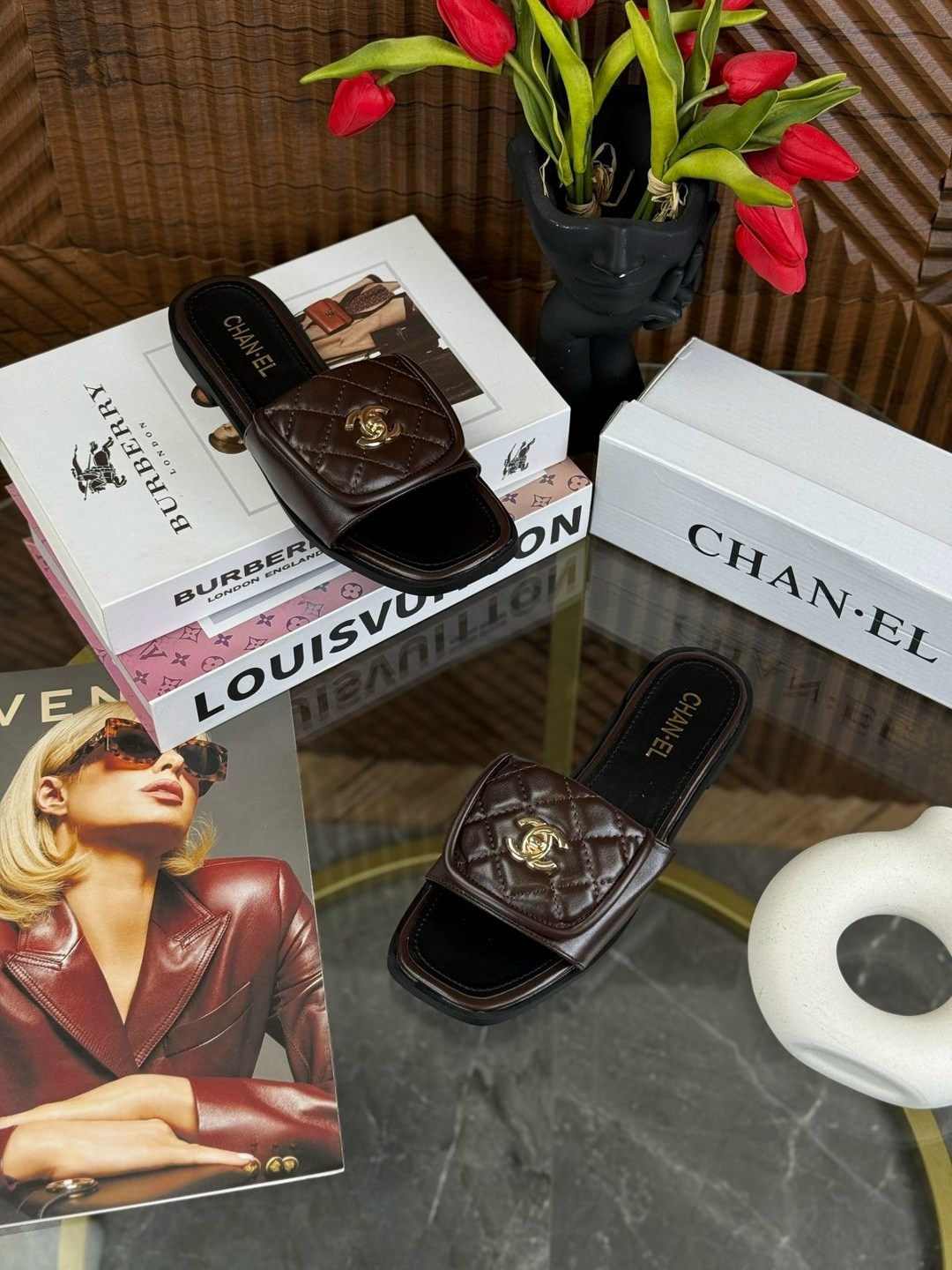 шлепанцы chanel,шлепанцы шанель черные,шлепки шанель,шлепанцы женские,женские шлепанцы chanel