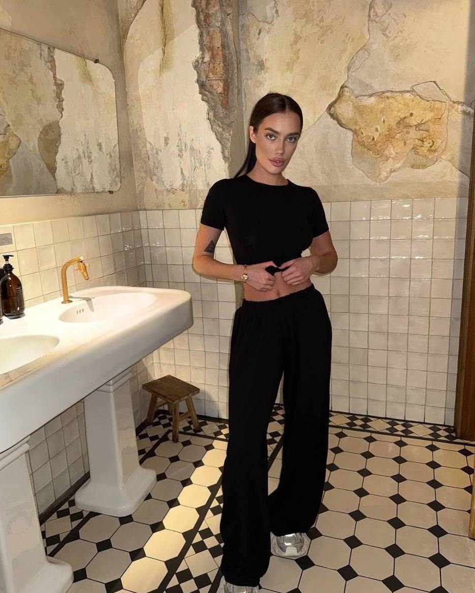 девушка,девушка модель,фотосессия женская,женское тело