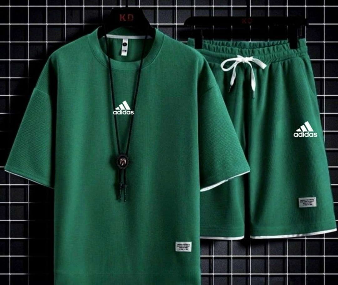 костюмы спортивный adidas,комплект одежды adidas,костюм спортивный мужской с шортами и футболкой,мужские спортивные костюмы,мужские спортивные комплект