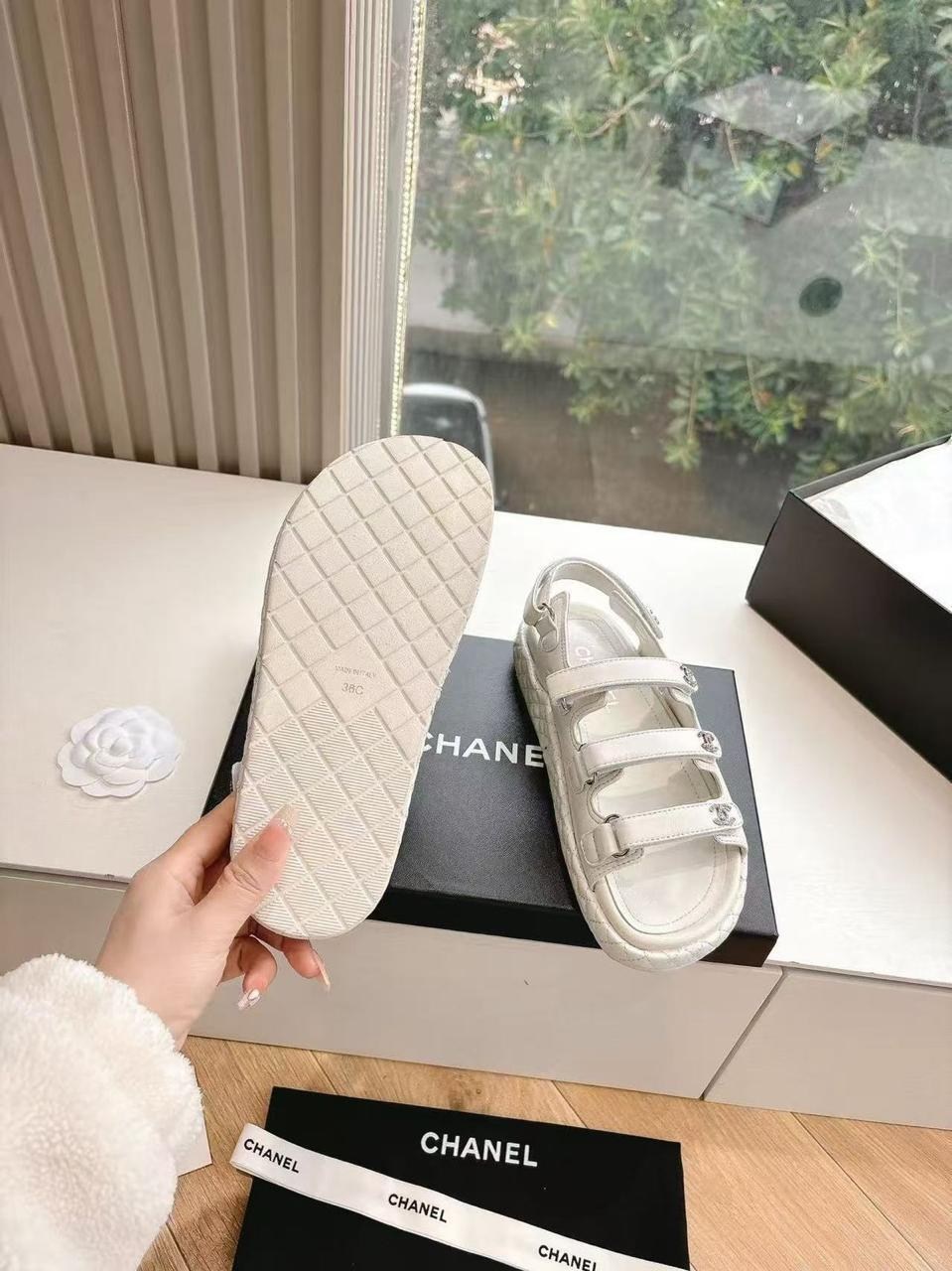 сандалии chanel,босоножки шанель,босоножки chanel,сандалии модные,женские сандалии