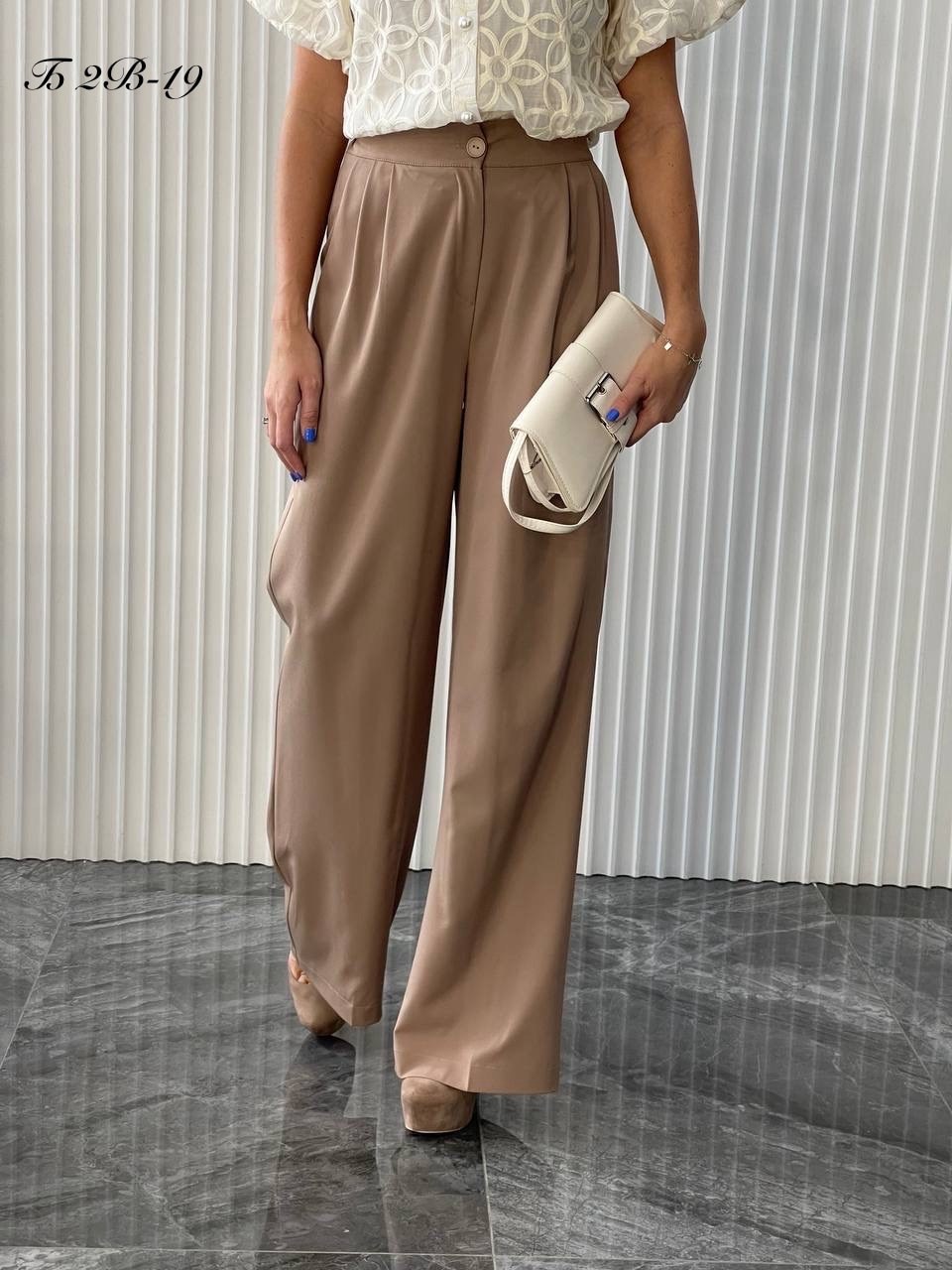 женские брюки палаццо,женская блуза,стильная блузка,брюки палаццо,бежевая блузка