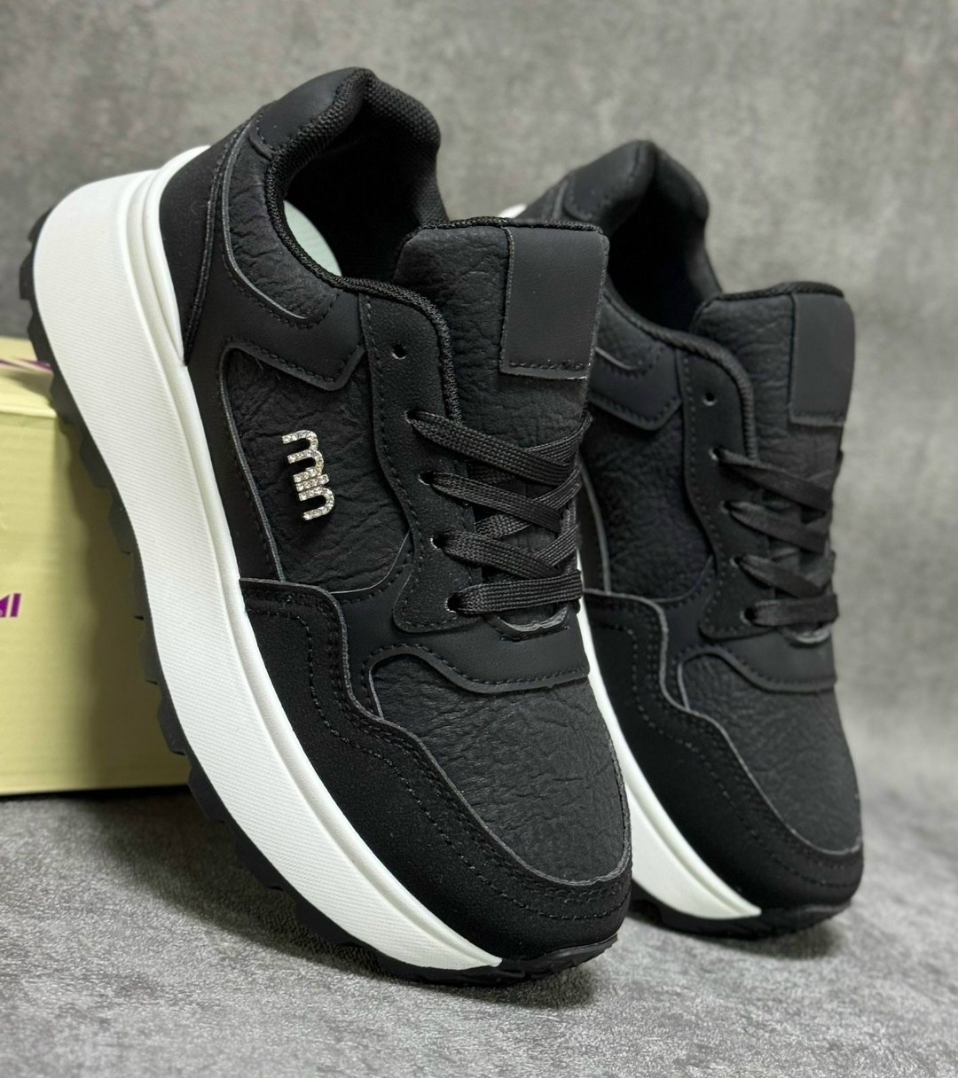 женские кроссовки,,бежевые кроссовки,кроссовки женские бежевые, женская