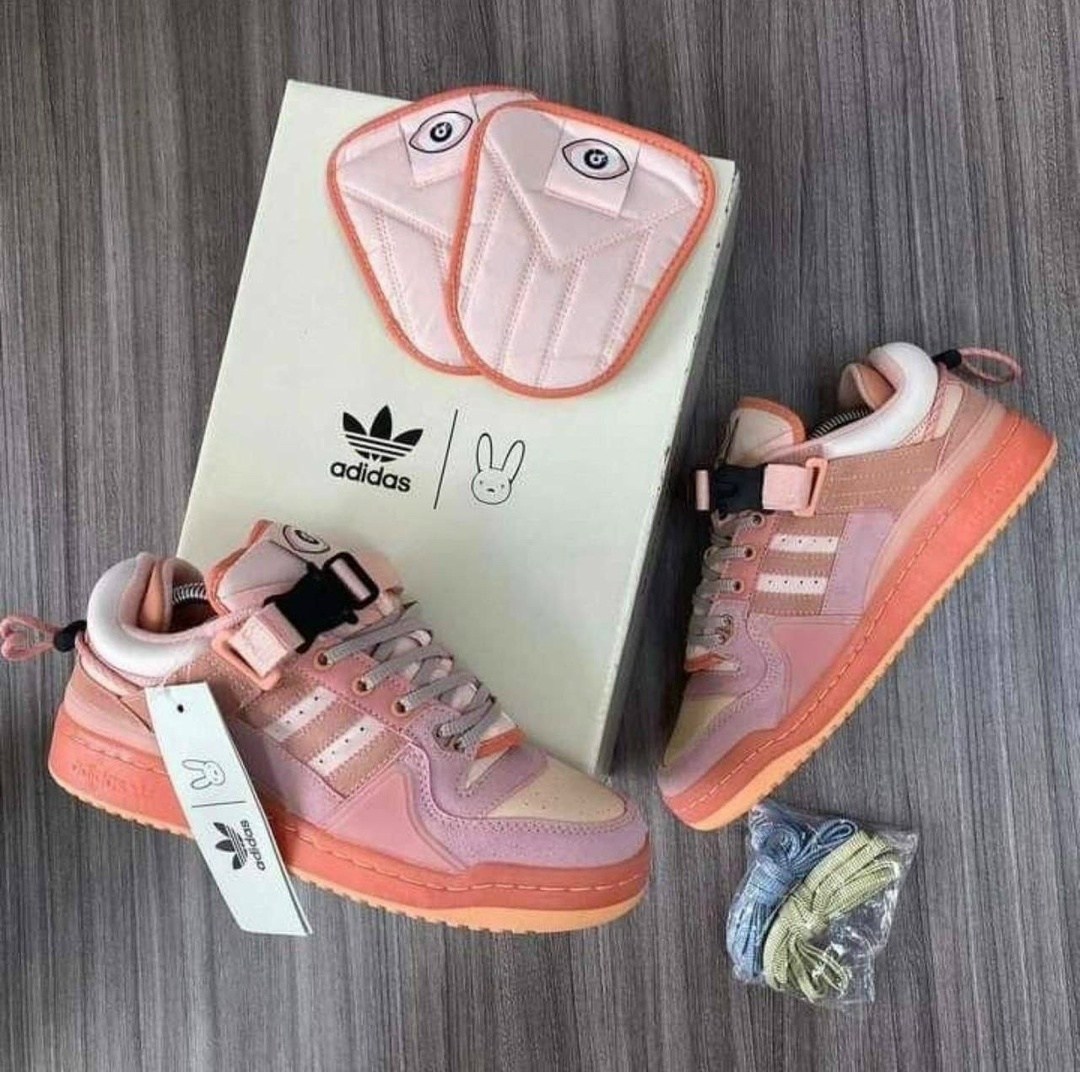 кроссовки адидас bad bunny,кроссовки bad bunny x adidas forum buckle low цвет розовый,кроссовки adidas,bad bunny x adidas forum buckle low,адидас кроссовки розовые