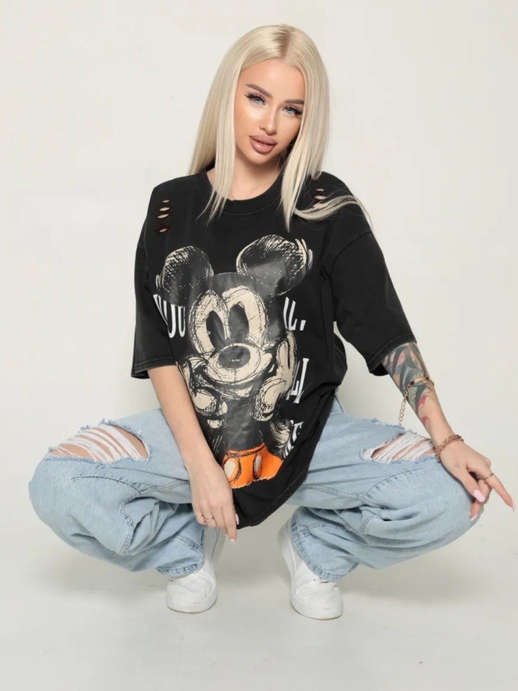 футболки женская оверсайз,футболки оверсайз с принтами,футболка женская варенка оверсайз с принтом,футболки женская,свитшот оверсайз с принтом "микки маус"