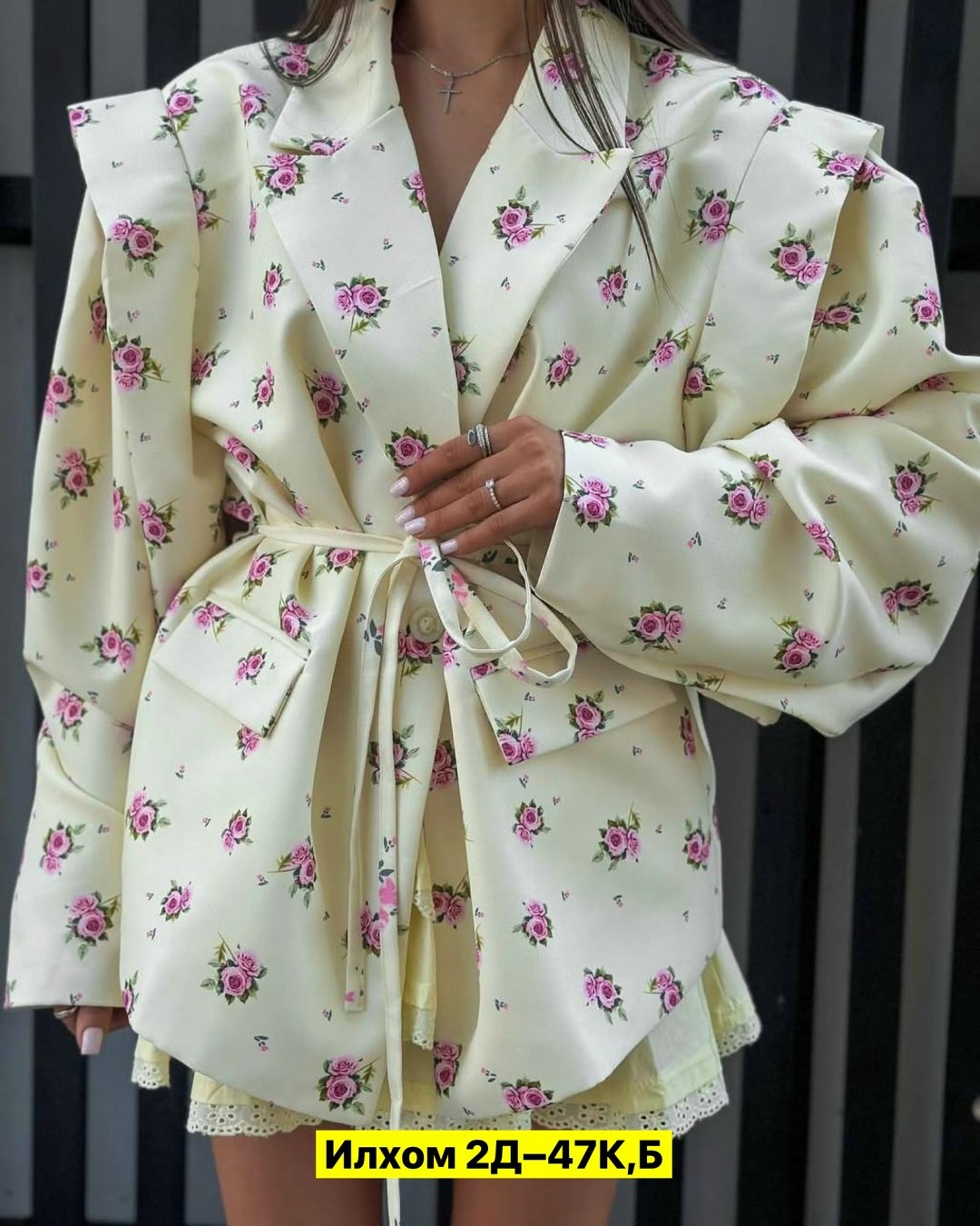 ,женские костюмы,пиджак с цветочным принтом,пиджак оверсайз