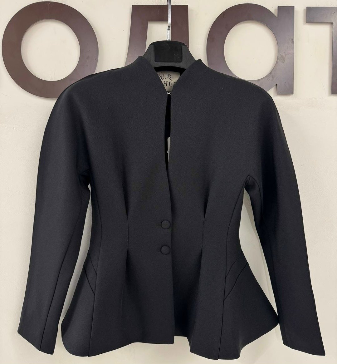 жакет приталенный,женский пиджак,пиджак приталенный,пиджак женский приталенный удлиненный,жакет