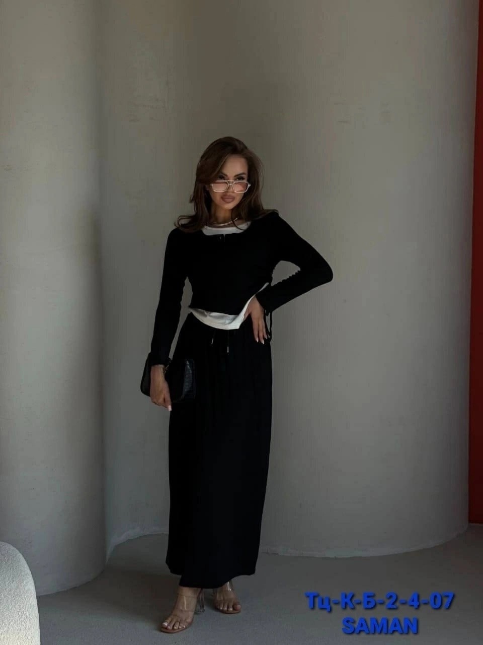 костюм двойка женский,костюм для женщин,костюм женский с капри,женские костюмы,костюм с брюками