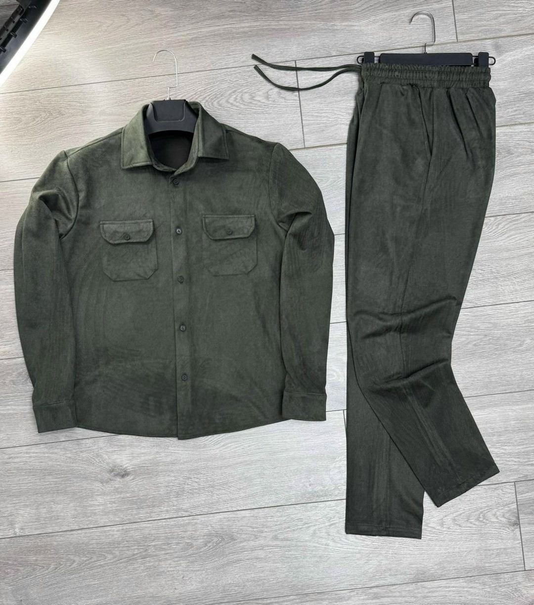 костюм мужской повседневный рубашка и брюки bobation boutique 179700261,брючный костюм вельветовый комплект штаны и рубашка ravstyle,костюм мужской повседневный рубашка и брюки bobation boutique,костю