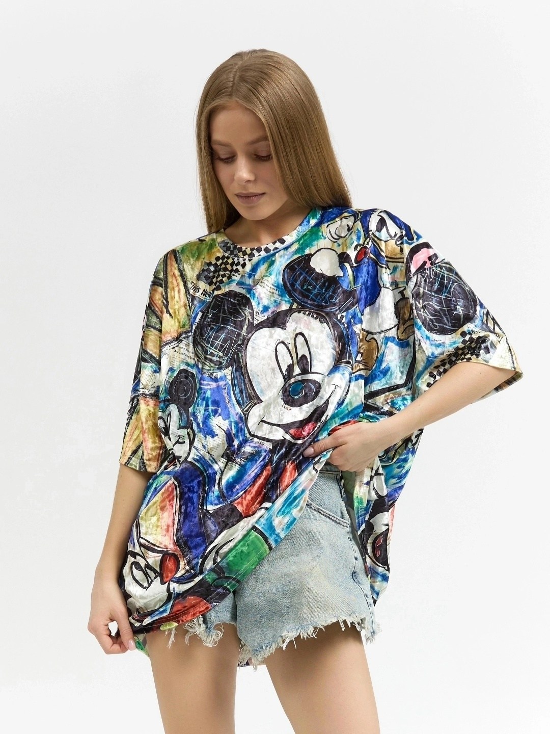 футболка оверсайз с принтом мики маус fashion lux,футболки женская оверсайз с принтом,футболка оверсайз с принтом длинная bona fide,футболки оверсайз с принтами,женская футболка