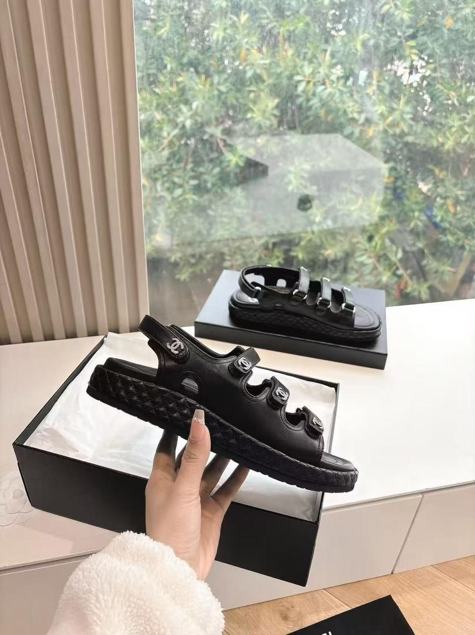 сандалии chanel,босоножки шанель,босоножки chanel,сандалии модные,женские сандалии