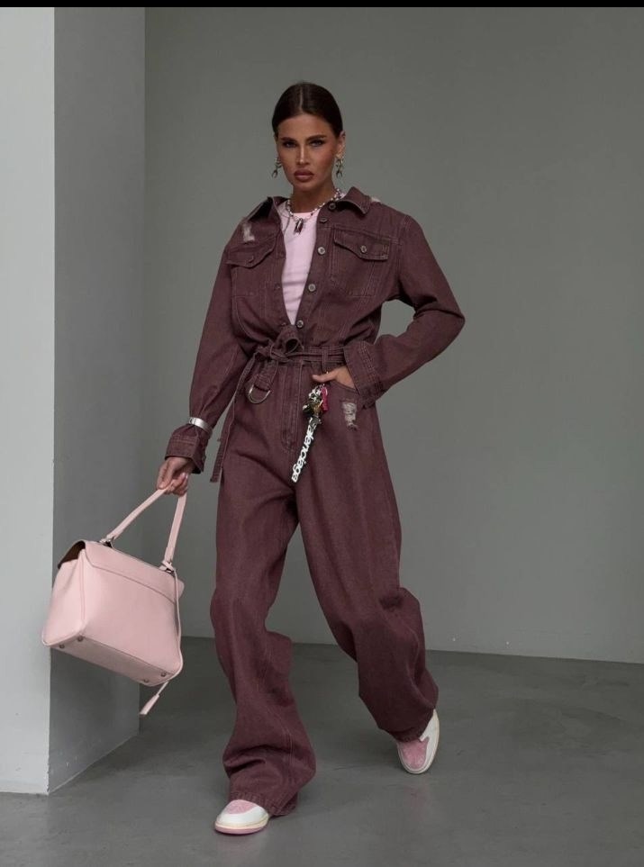 брючный комбинезон,джинсовый комбинезон женский,стильные костюмы,женские комбинезоны,женские костюмы