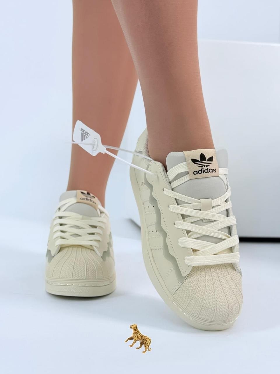 женские кроссовки adidas originals superstar,кроссовки женские adidas,кроссовки женские adidas superstar,adidas superstar бежевые,женские kроссовки adidas superstar