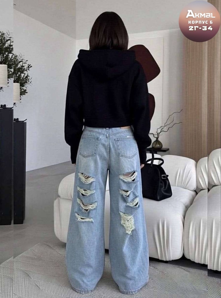 модные свитера,трикотажный костюм,женские джинсы,одежда модная