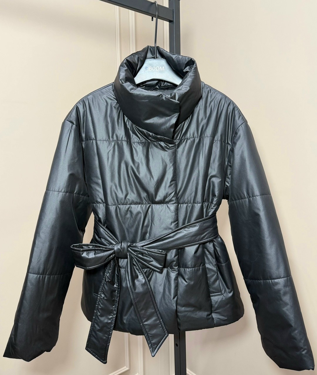 женская демисезонная куртка,куртка женская,куртка,стеганая куртка,куртка из плащевой ткани