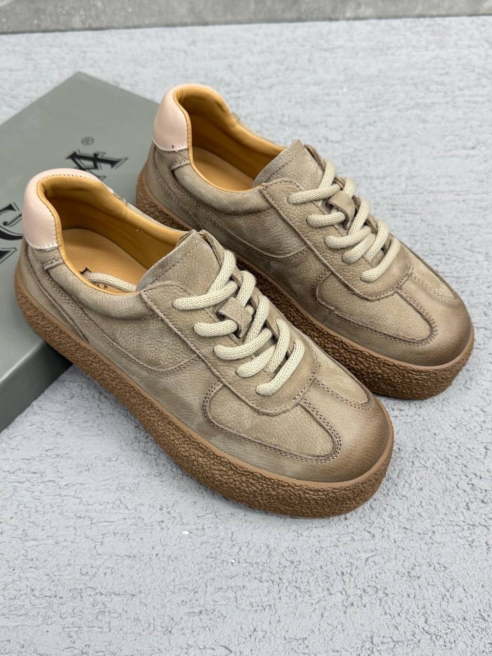 ,кроссовки женскиe,женская ,кеды натуральные,обуви