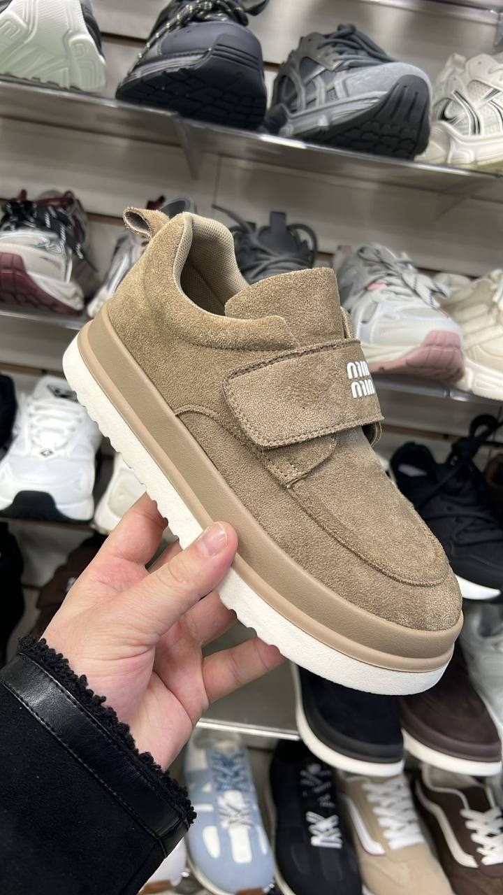 , женская,брендовая ,стильная ,зимняя женская