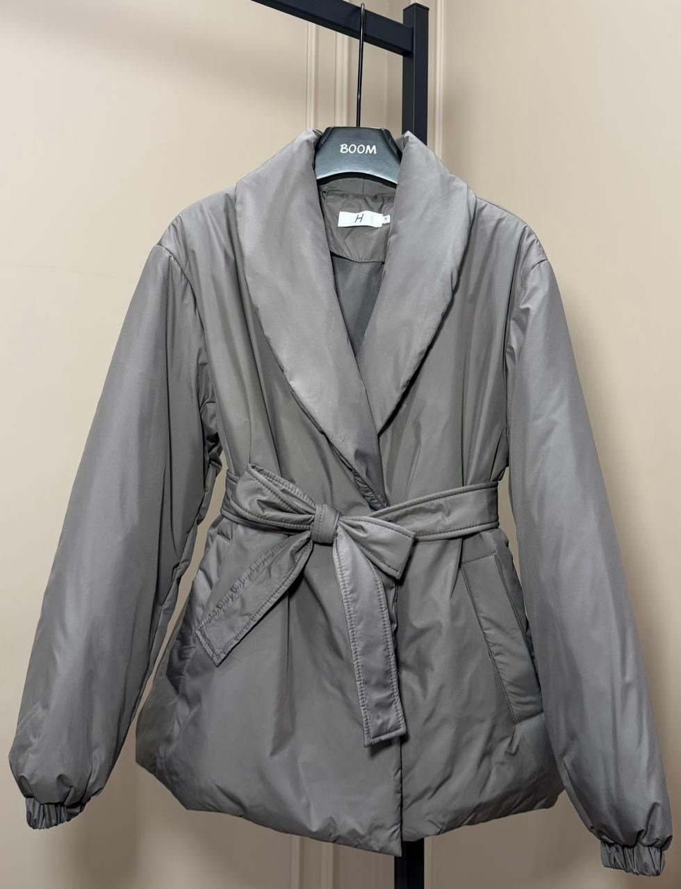 объемный пуховик с поясом weekend max mara,куртка демисезонная,куртка демисезонная женская,куртка,женская куртка