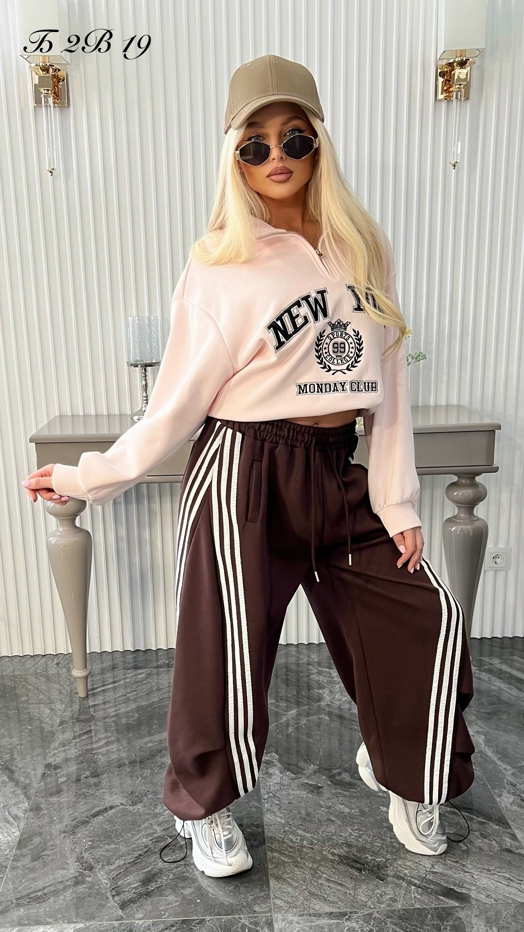 костюм спортивный женский,спортивный костюм,стильный спортивный костюм,костюм спортивные женские костюмы,женская спортивная одежда